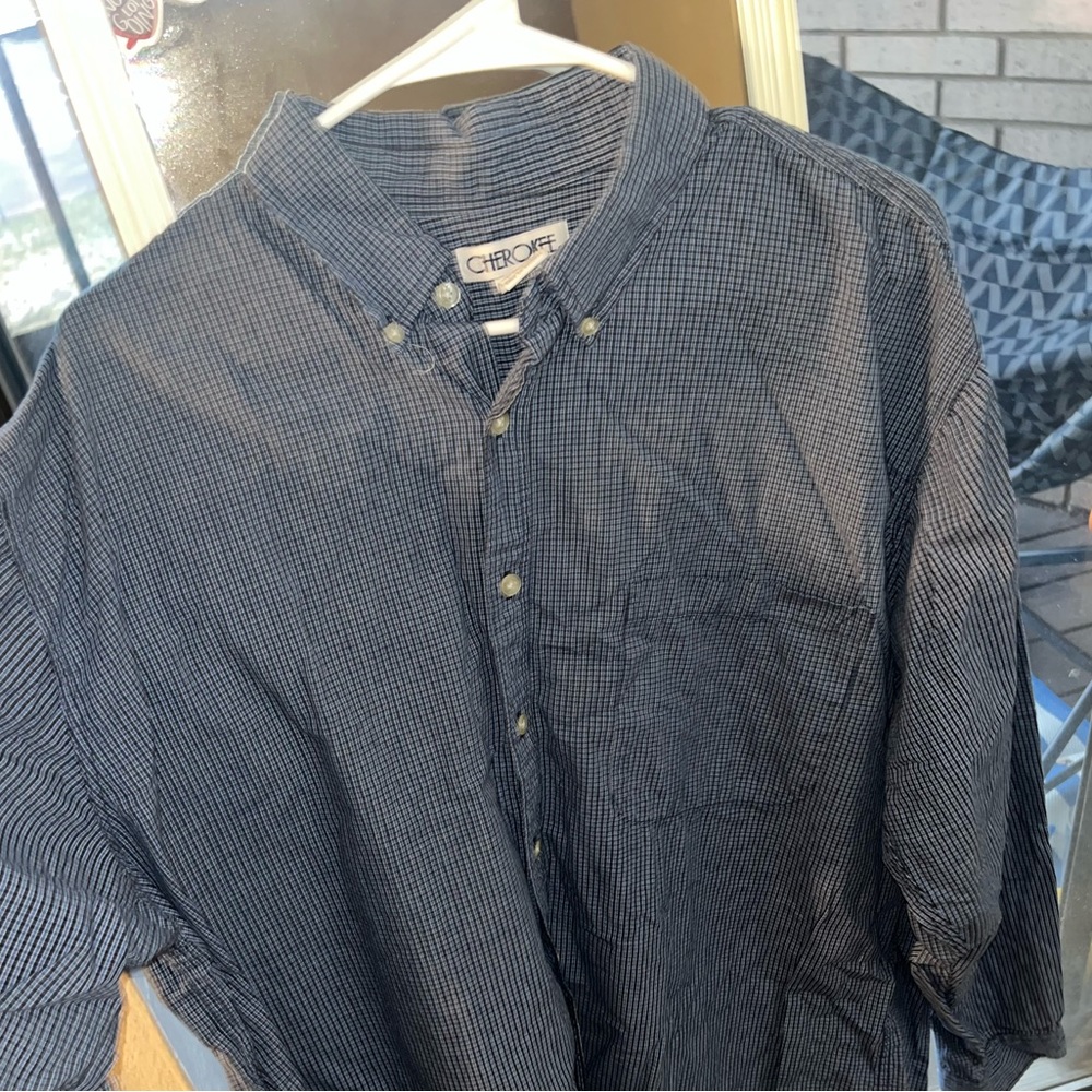 Men’s Cherokee button down shirt